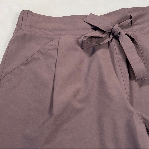 Apana Womens Medium Pleated Shorts Athleisure Pockets bow Mauve Purple - Picture 2 of 11